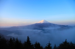 雲上の富士