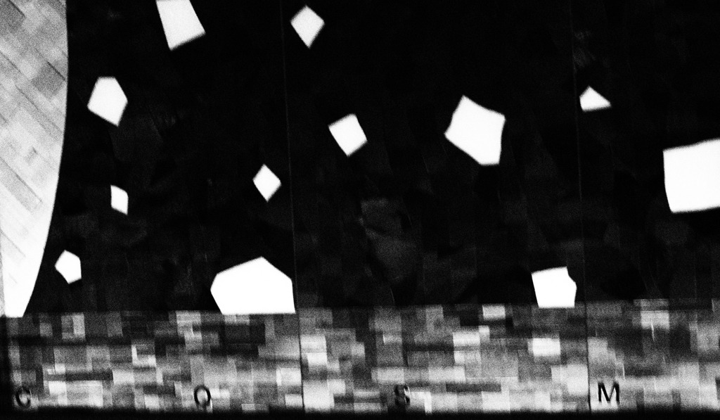 rough monochrome#10