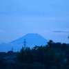 伊奈から見上げる富士