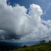 迫る雨雲