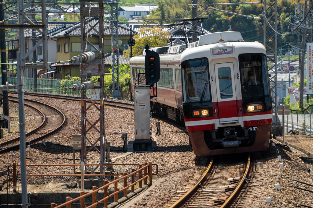 a.train-0080(7M41058)