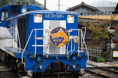 a.train-0194(Z811773)