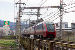 a.train-0145(R610315)