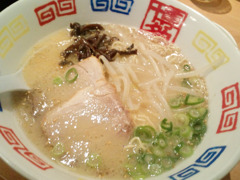 とんこつらーめん
