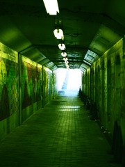 天飛トンネル