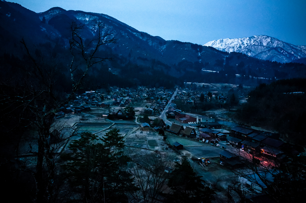 白川の夜明け