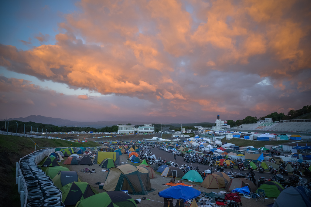 熱気雲まで