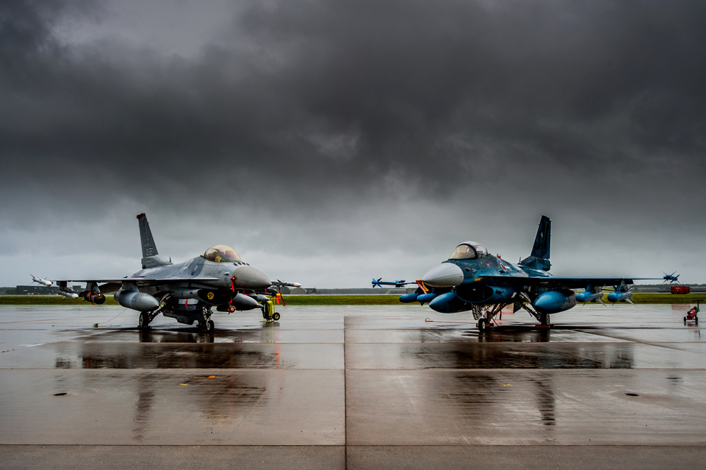 F-15 & F-16
