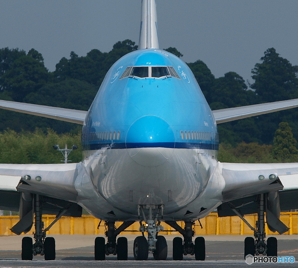 747