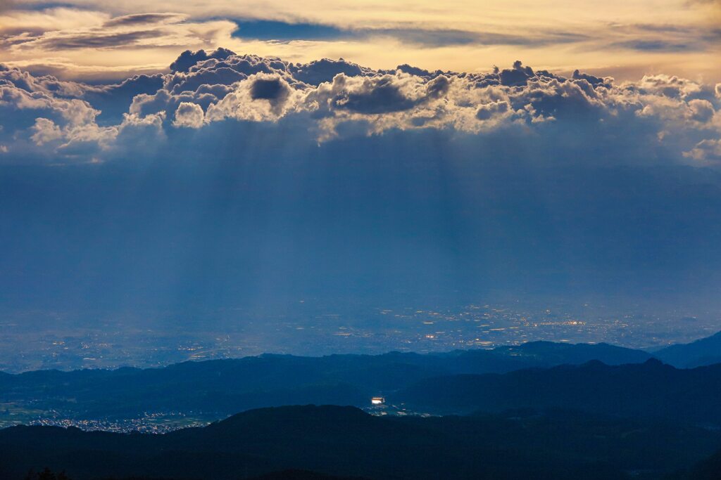 夕闇迫る