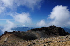 雲沸き立つ山頂