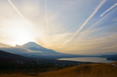 光と雲の帰る場所
