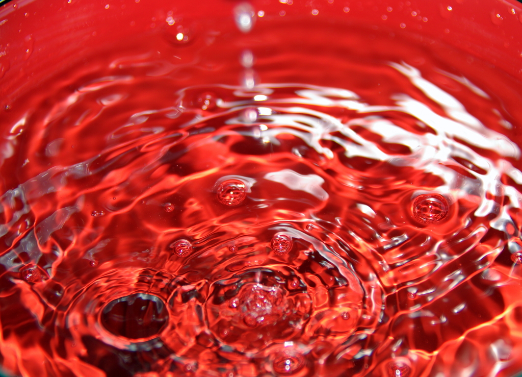 水