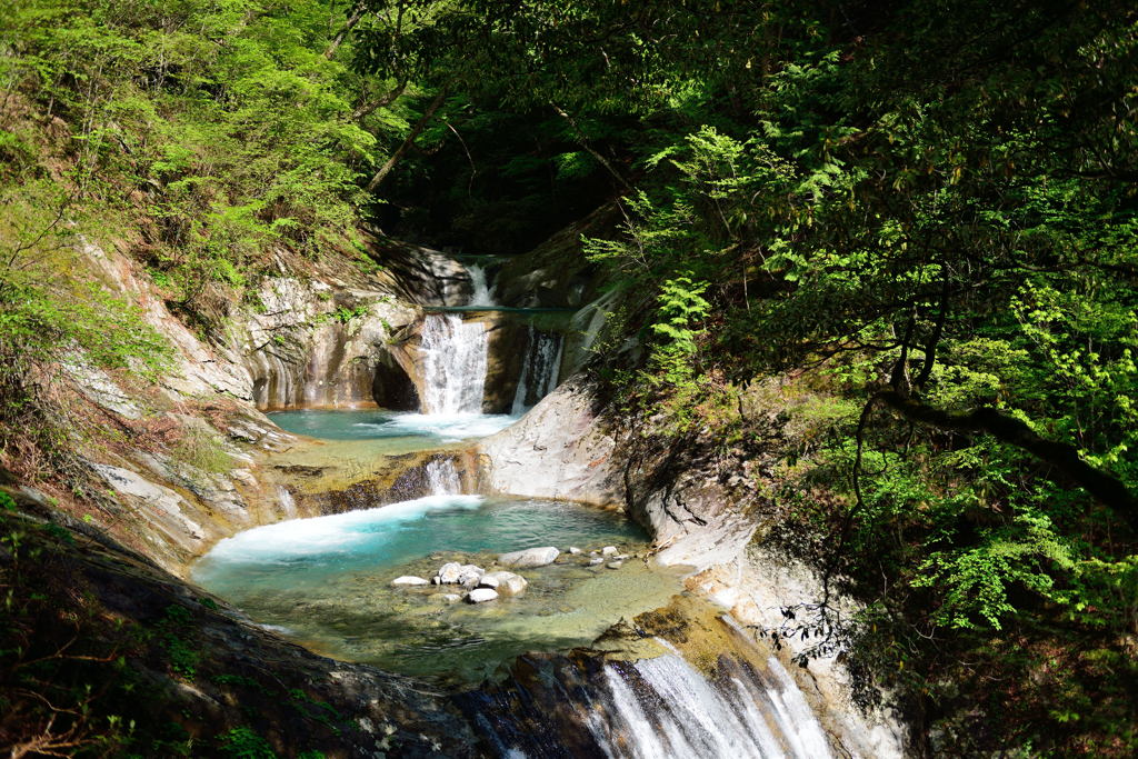 七ツ釜五段の滝上段部