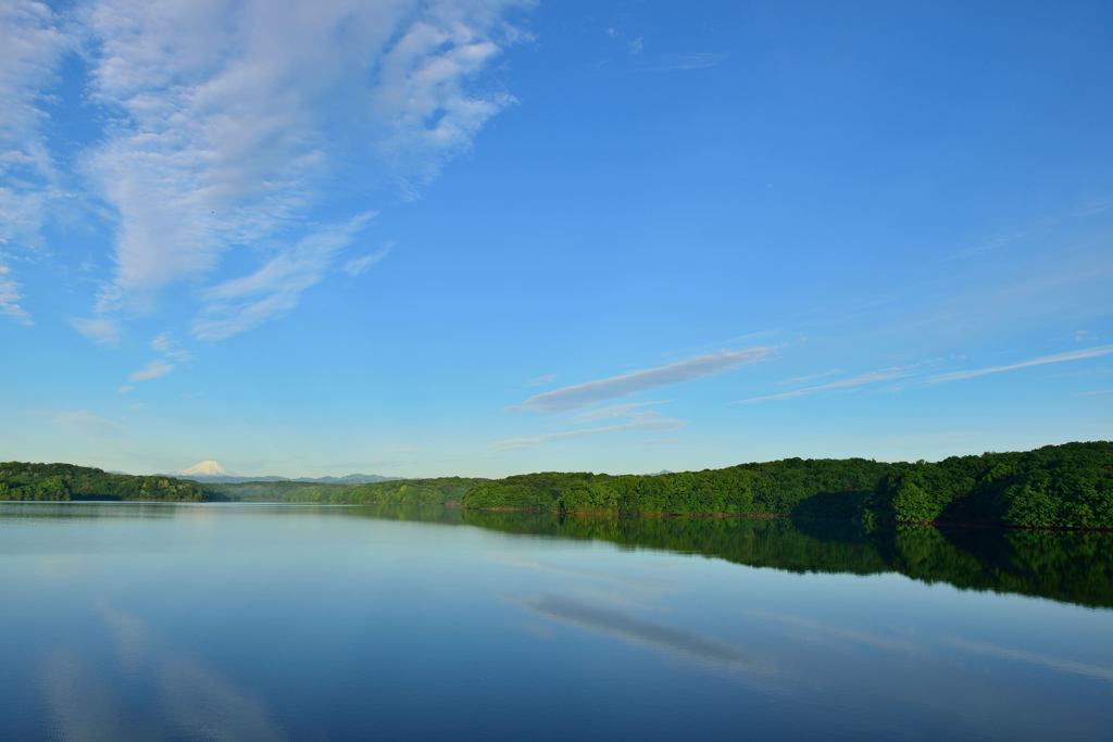 遠くに富士山、見えるかな？