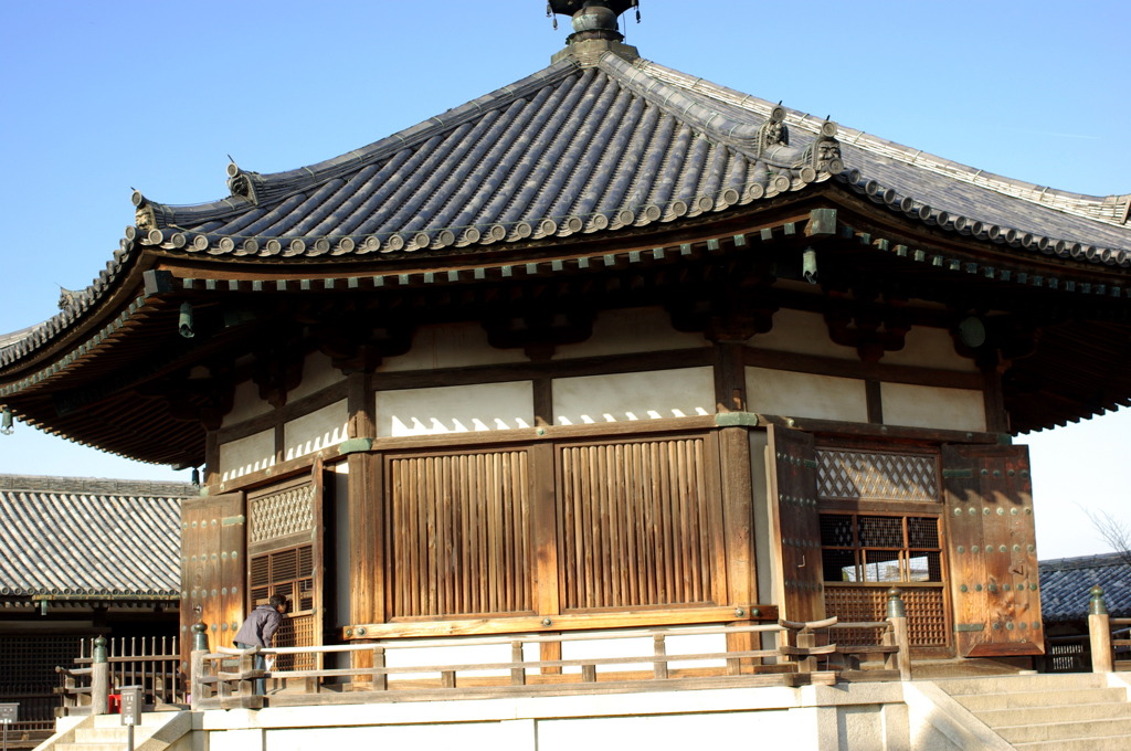 法隆寺　夢殿