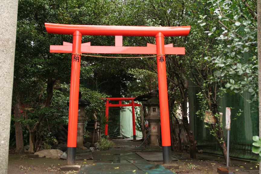 お稲荷様の鳥居