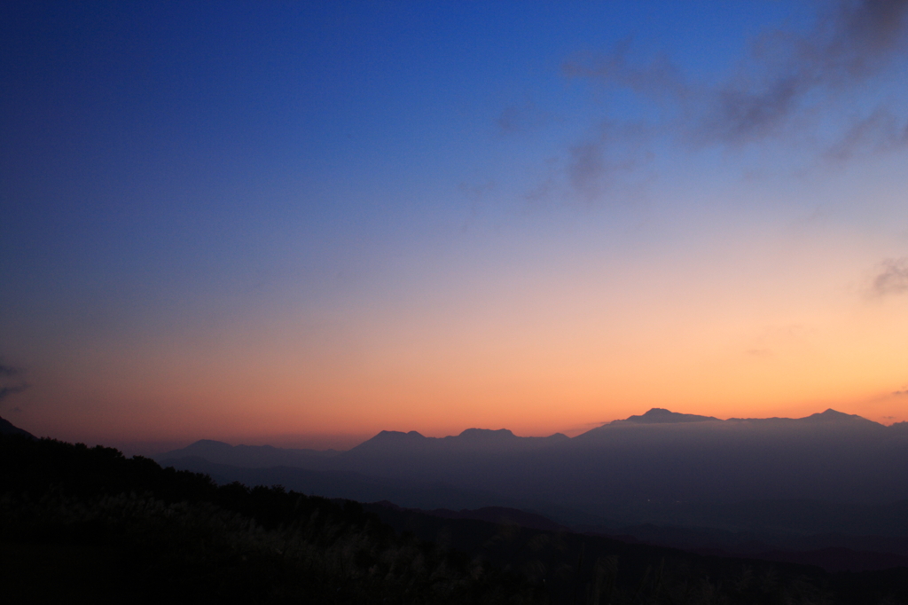 妙高山麓にみる夕日