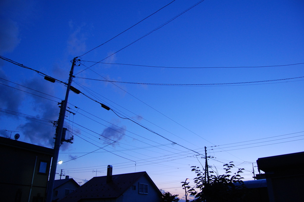 青い夕方