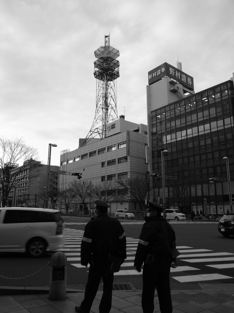 オフィサー