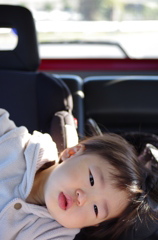 she hates her car seat