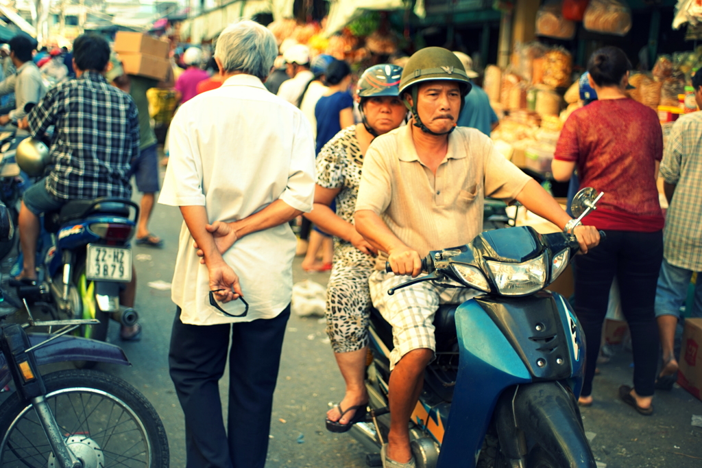 Tại thị Chợ 2