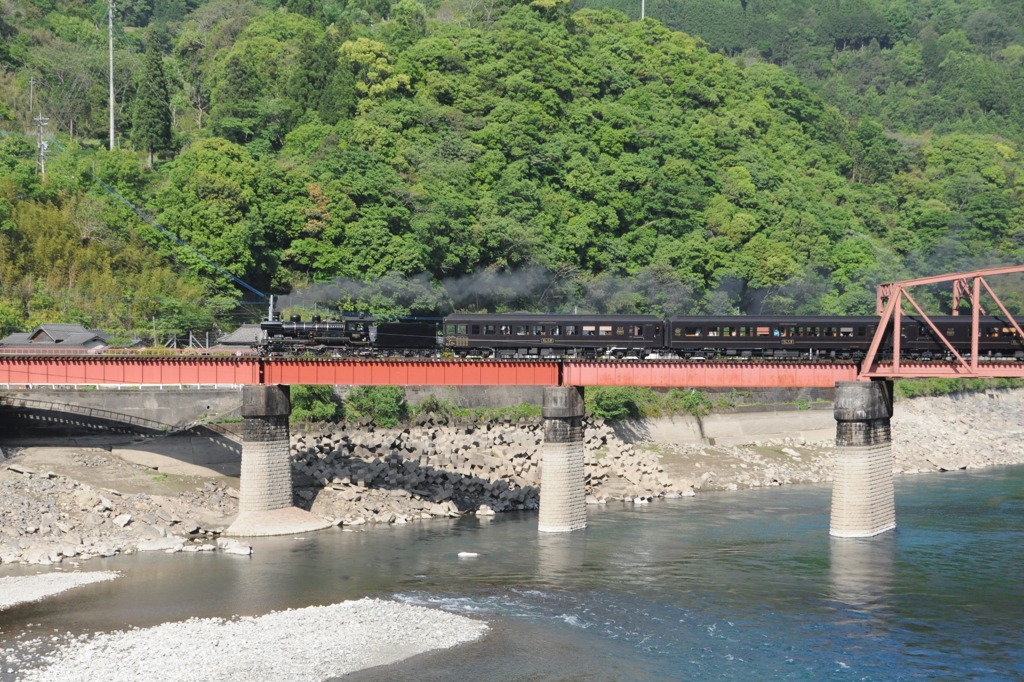 鉄橋トコトコ