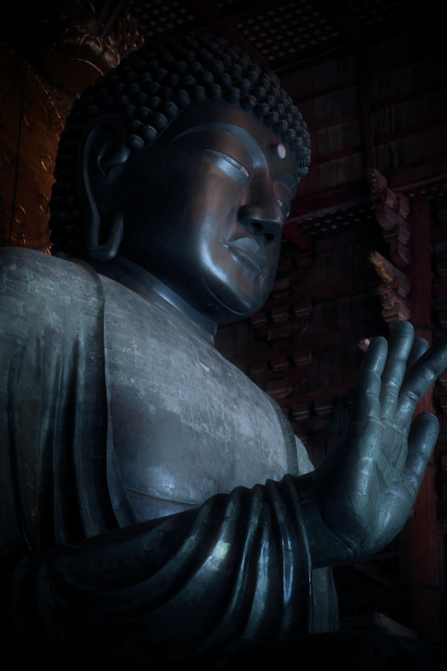 威厳