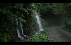林道と滝Ⅱ