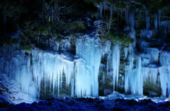 三十槌の氷柱