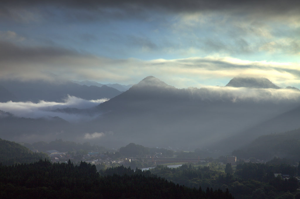 雲河