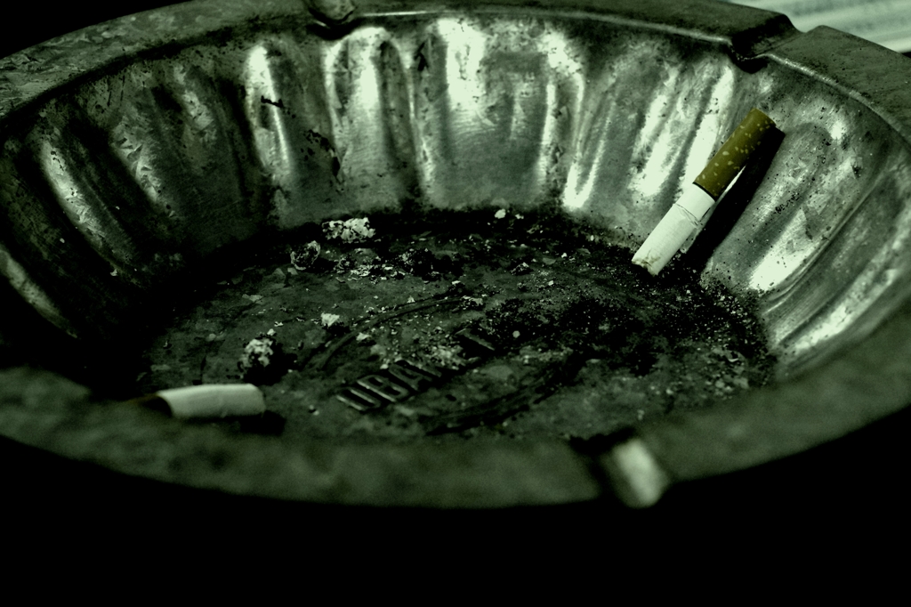 灰皿