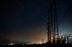 夜霧と鉄塔