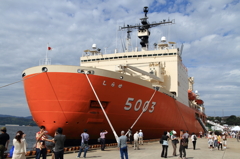 砕氷艦しらせ、来呉
