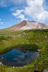 山岳映して