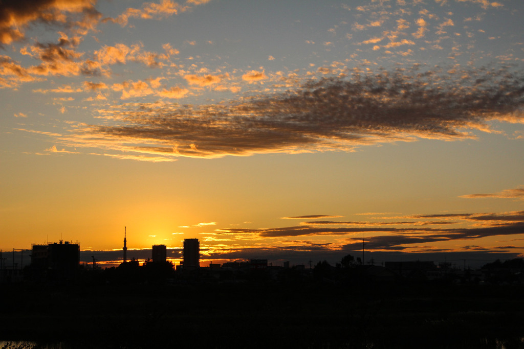 台風一過の夕景 04