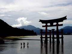 厳島神社