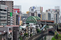 電器街を抜け・・・