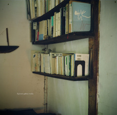 MA_090906_SewingTableCafe_KOPO400_07