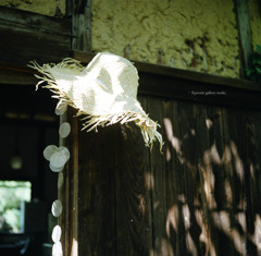 MA_090906_SewingTableCafe_KOPO400_13