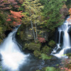 秋の竜頭の滝　全景