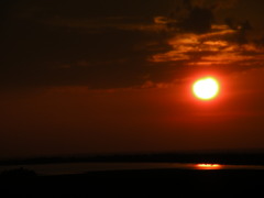 燃える太陽