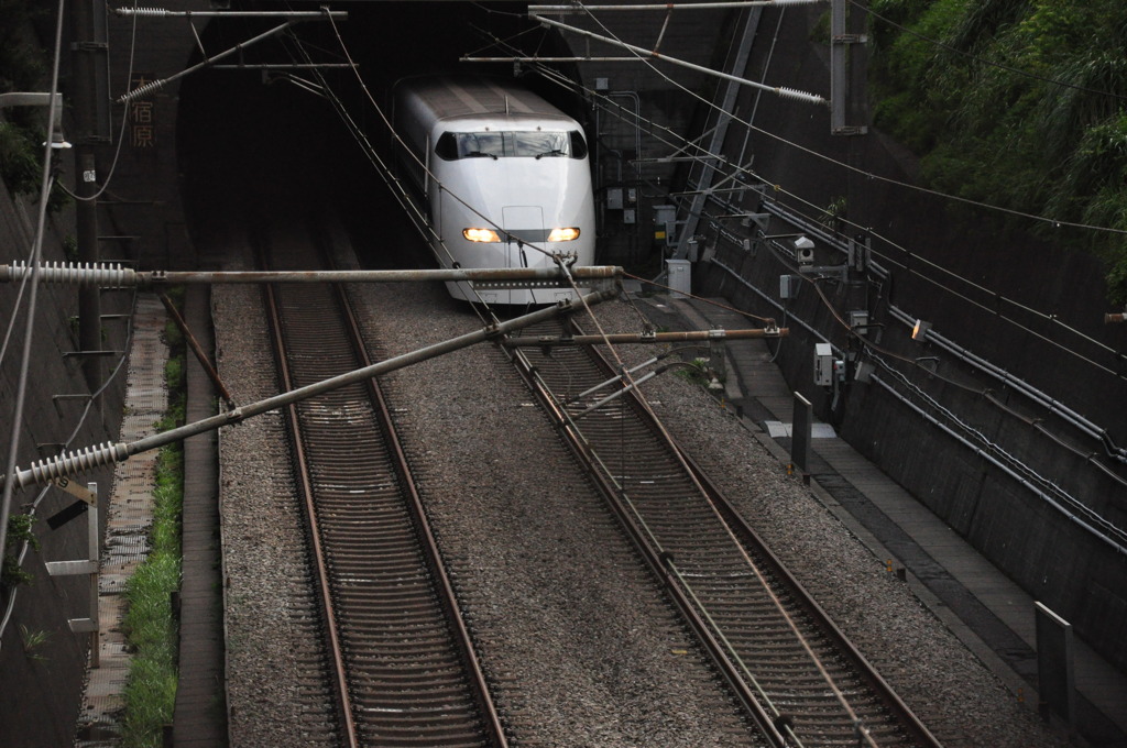 トンネルからドーン。