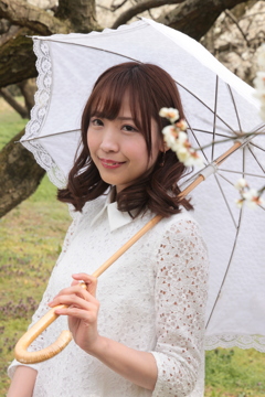 4-16朝日奈しおりさん　モデル