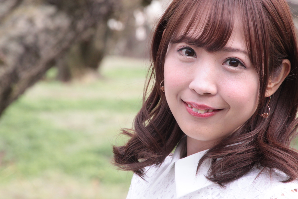 4-21朝日奈しおりさん　モデル