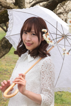 4-18朝日奈しおりさん　モデル