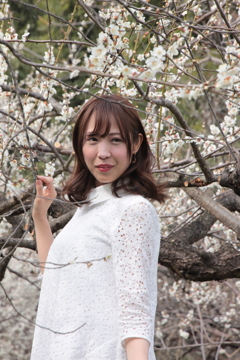 4-5朝日奈しおりさん　モデル