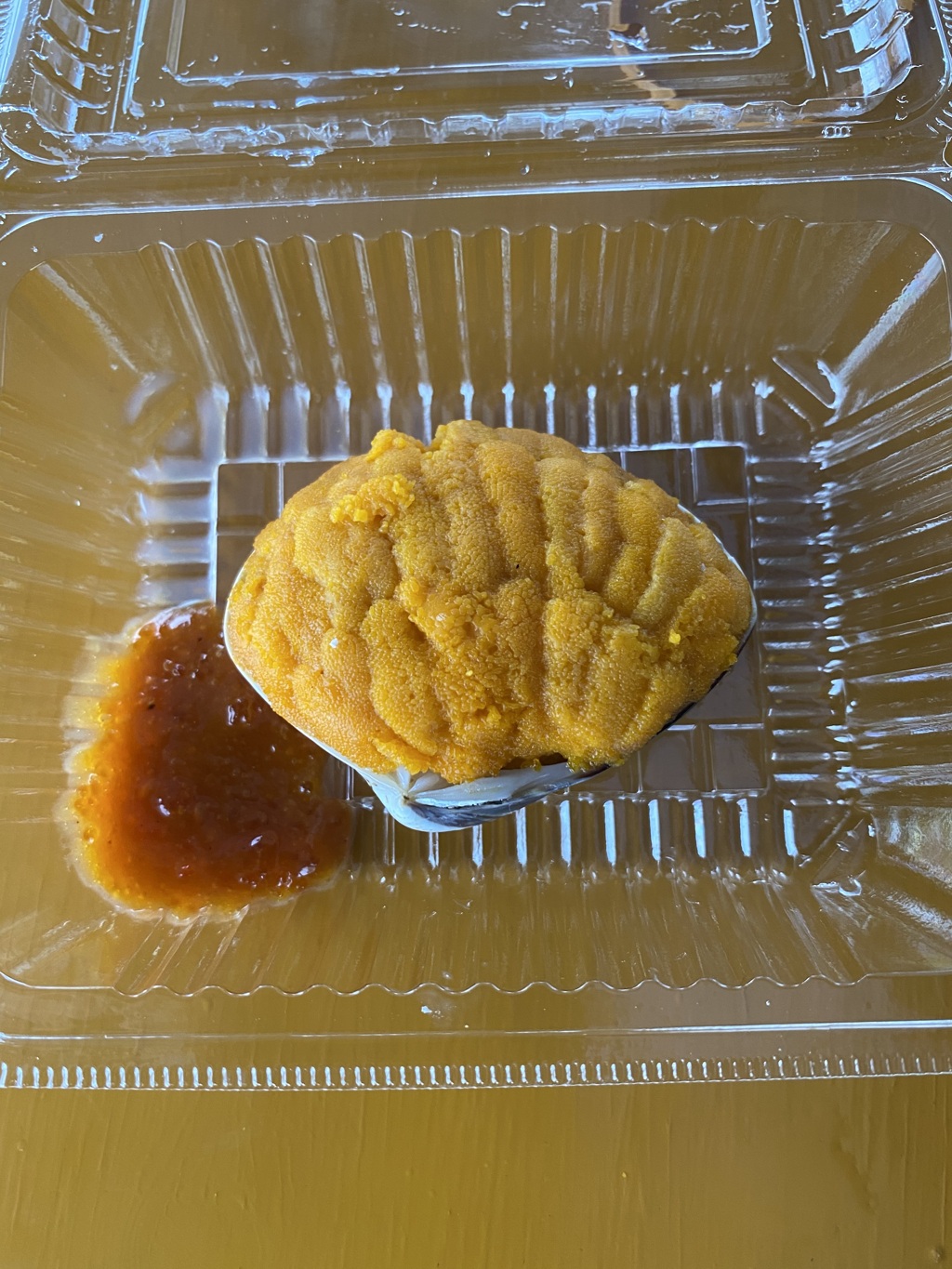八戸港の朝市にて