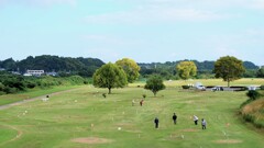 月曜の河川緑地