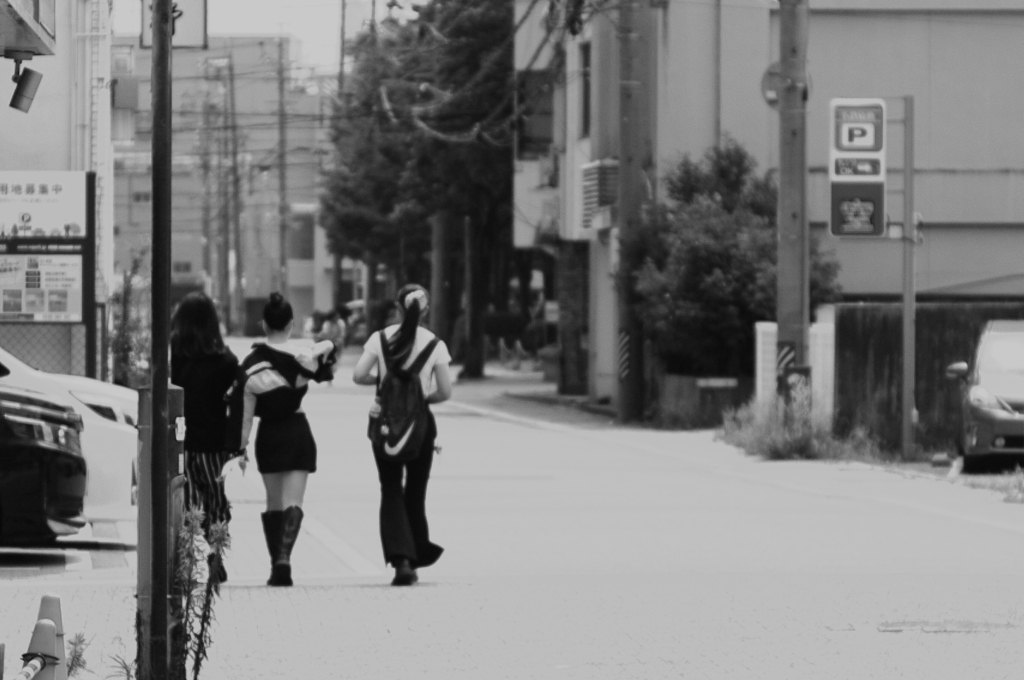 STREET GIRL'S